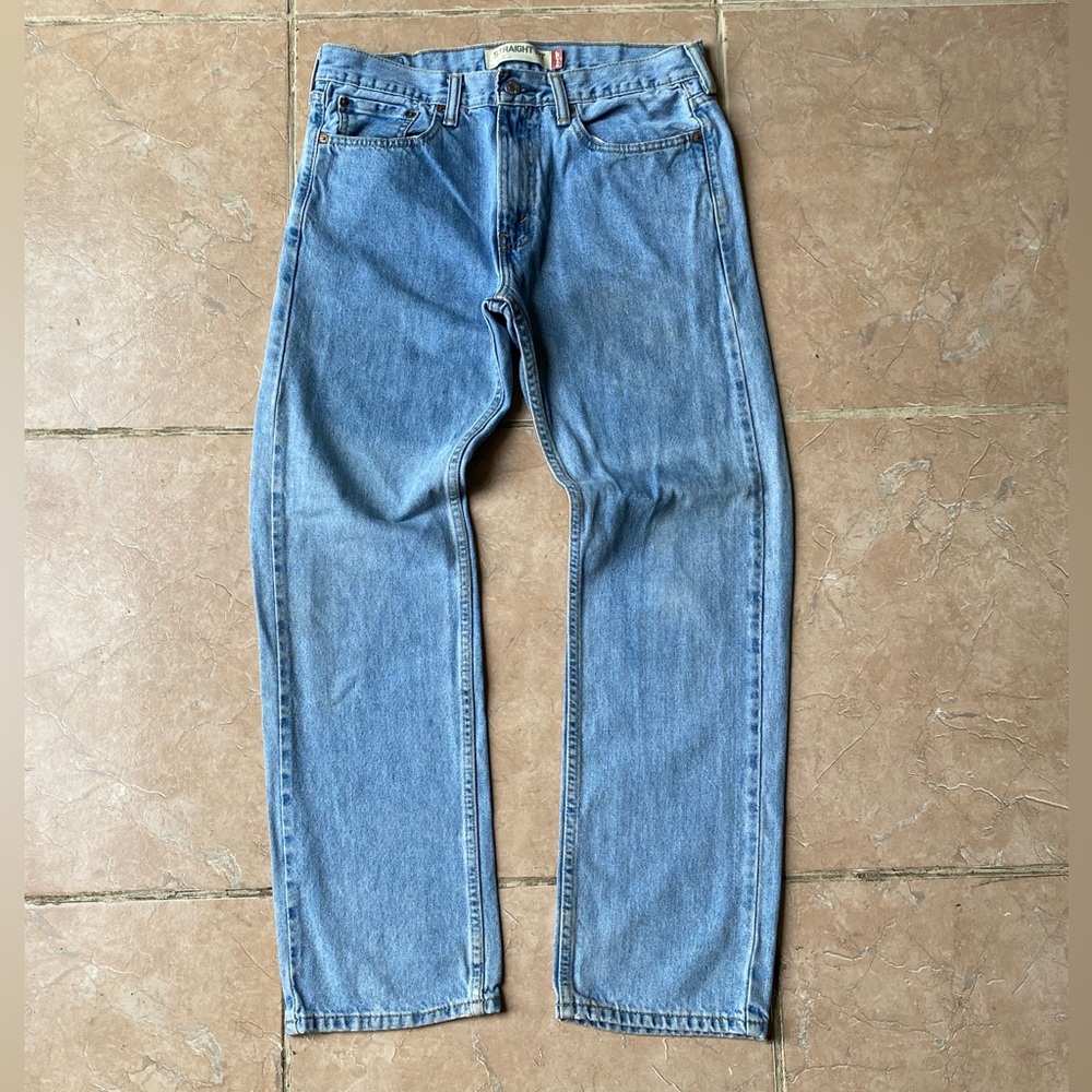Levi’s 505 light wash denim